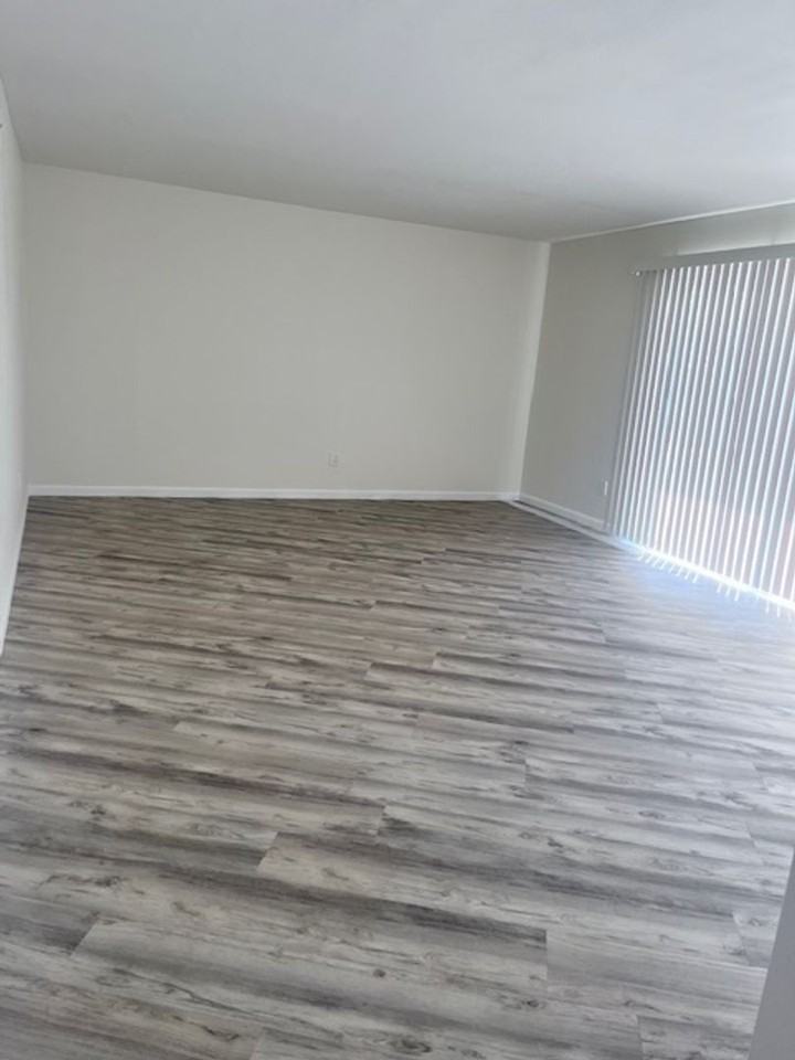 102 Hillside Way - Photo 7 of 22