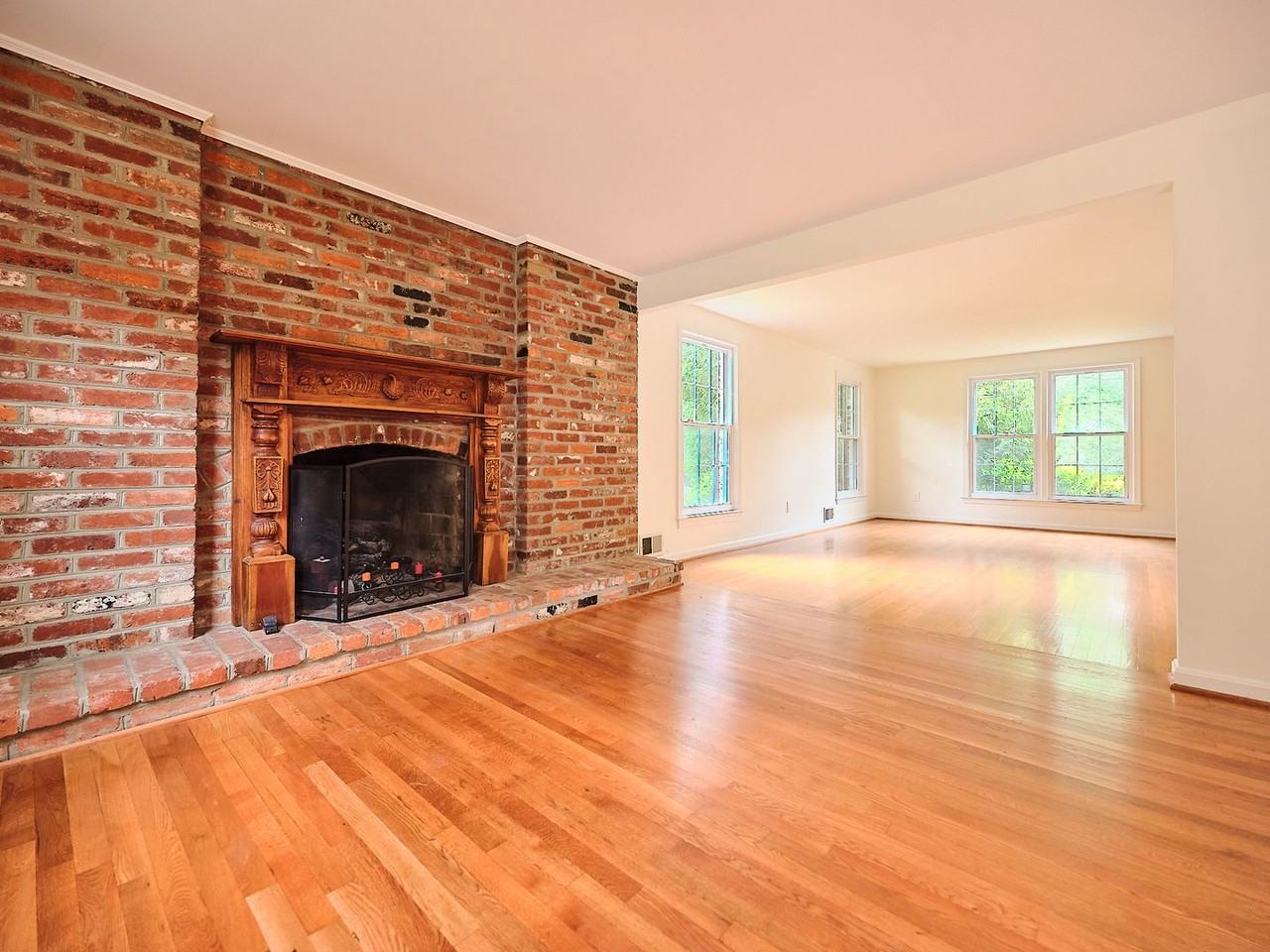 9124 Copenhaver Dr - Photo 6 of 50