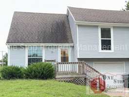 featured image of 19107 1/2 E 18th St N