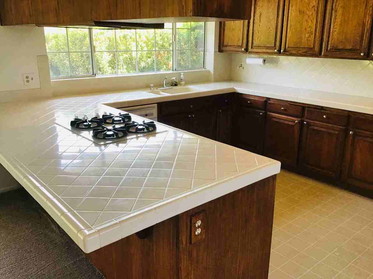 1021 Trueno Ave - Photo 5 of 26