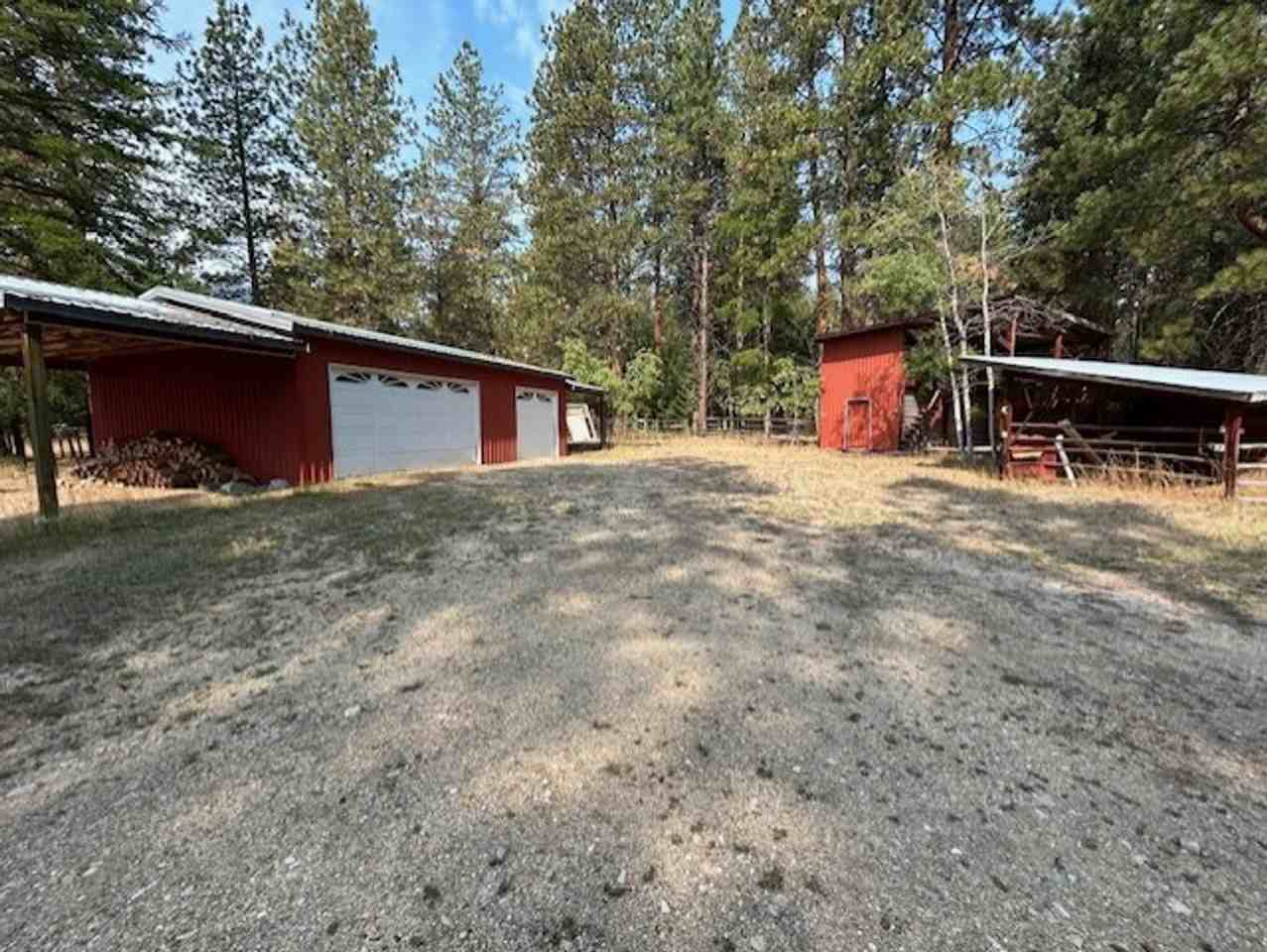314 Kootenai Creek Rd - Photo 3 of 15