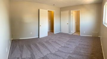 featured image of 812 W 83rd St