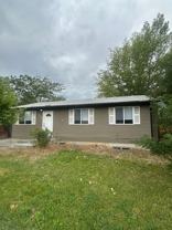4621 W Salem Ct - Photo 1 of 1