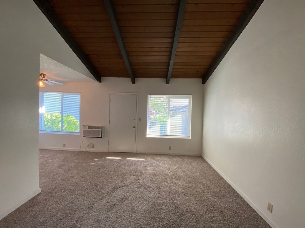 5800 Traffic Way #19 - Photo 3 of 14