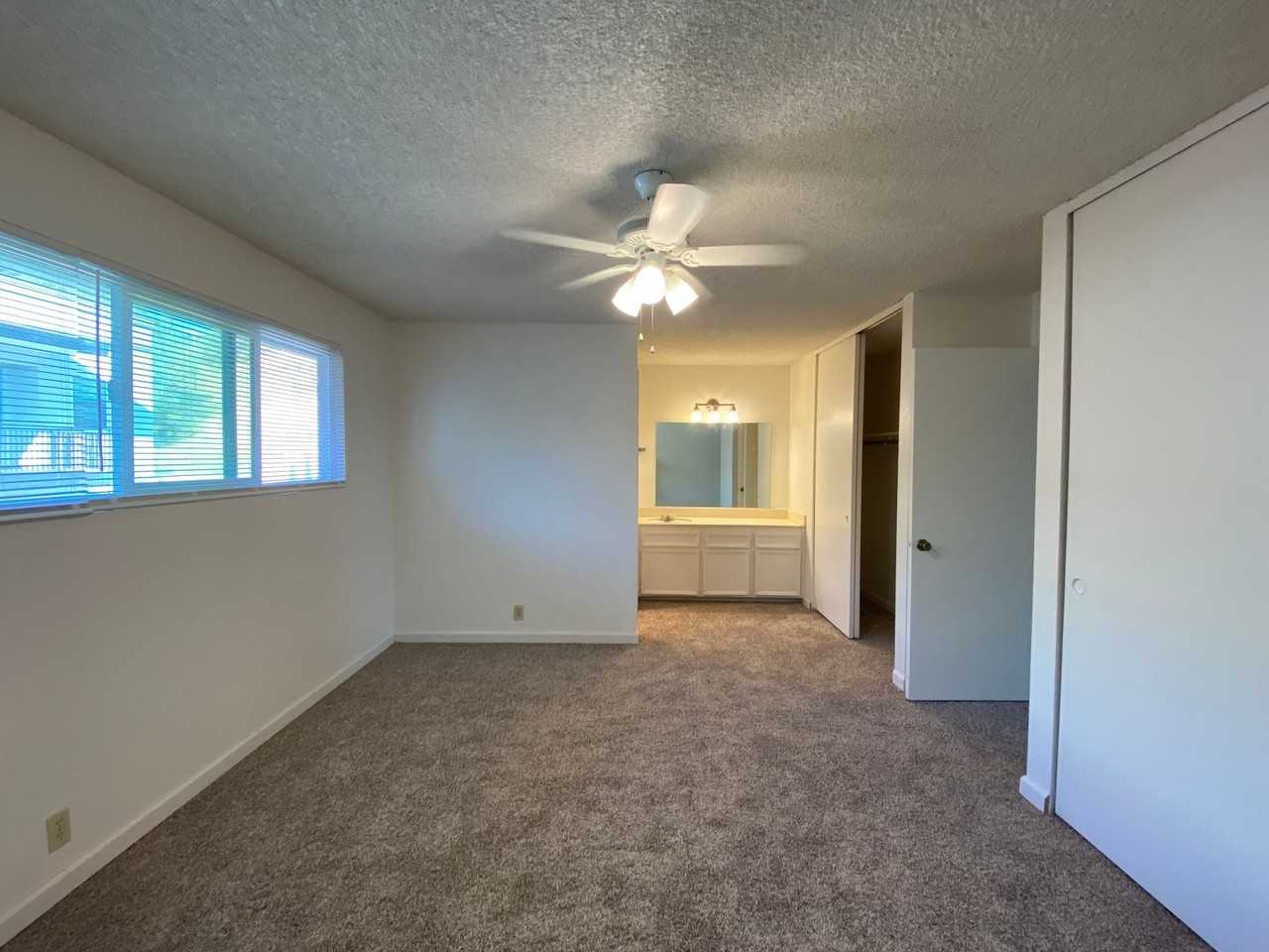 5800 Traffic Way #19 - Photo 6 of 14