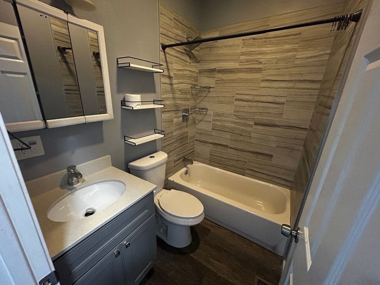 1725 11th Ave - Photo 5 of 11