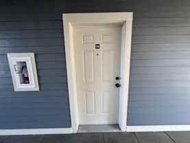 910 Gladstone St #106 - Photo 1 of 1