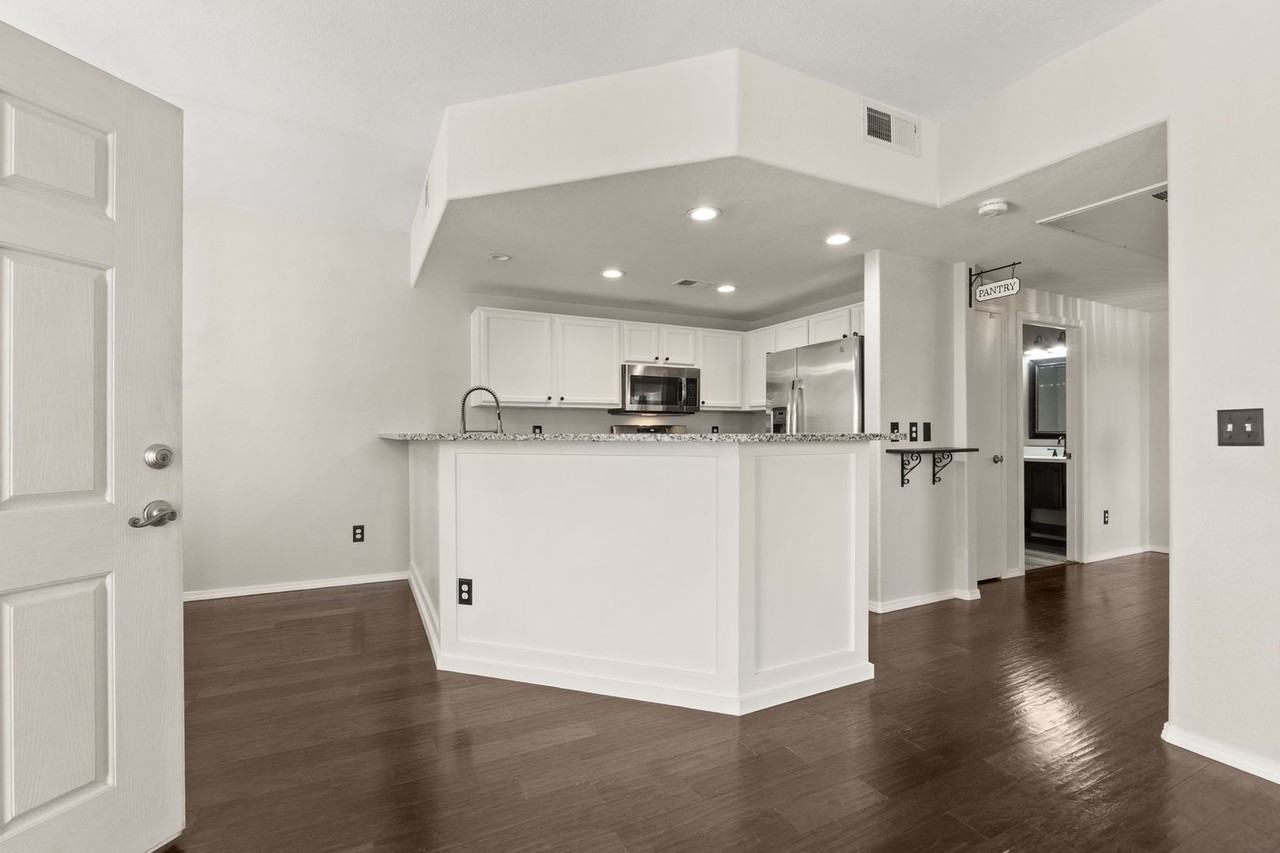 6800 Vista Del Norte Rd Ne - Photo 4 of 30