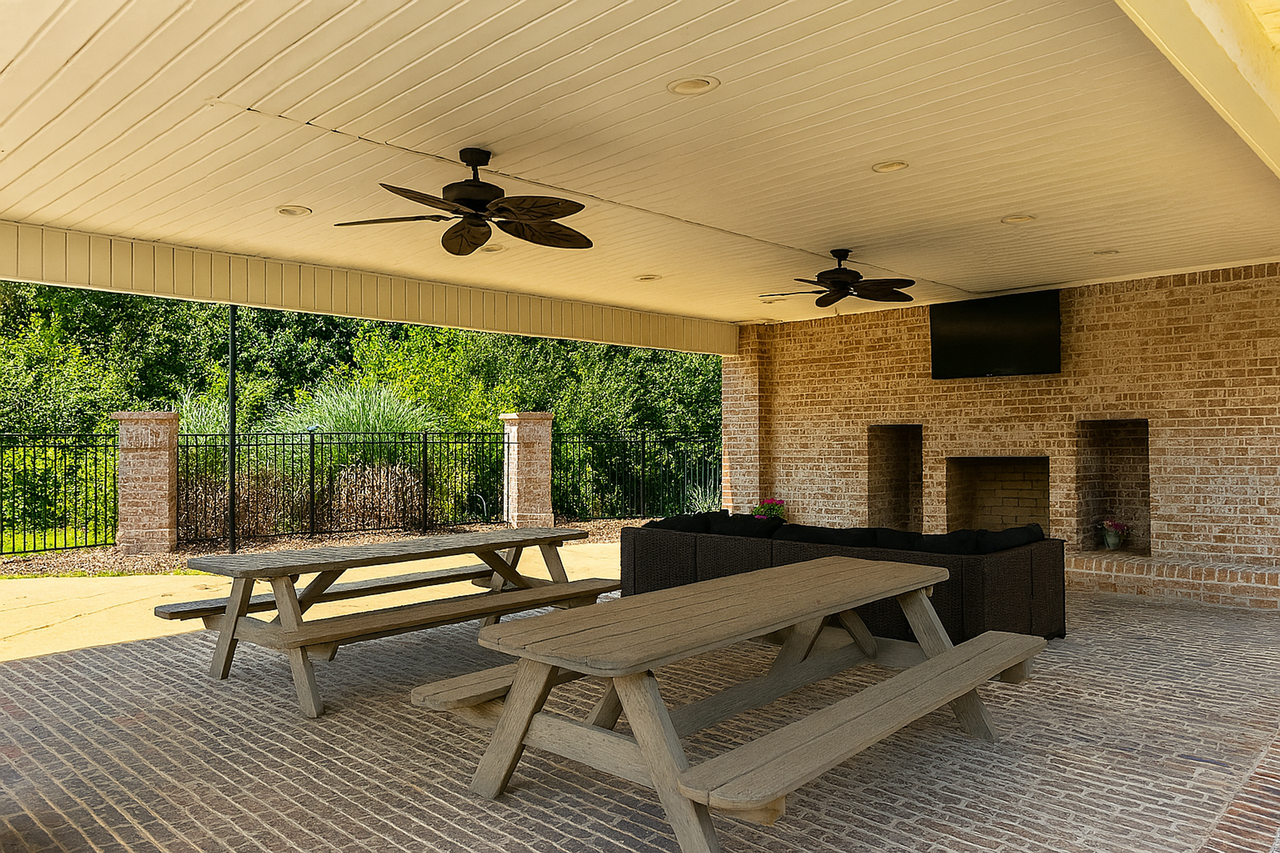 Audubon Cove Apartments - Photo 2 of 11