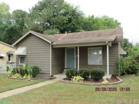 1039 Faulkner St - Photo 1 of 1