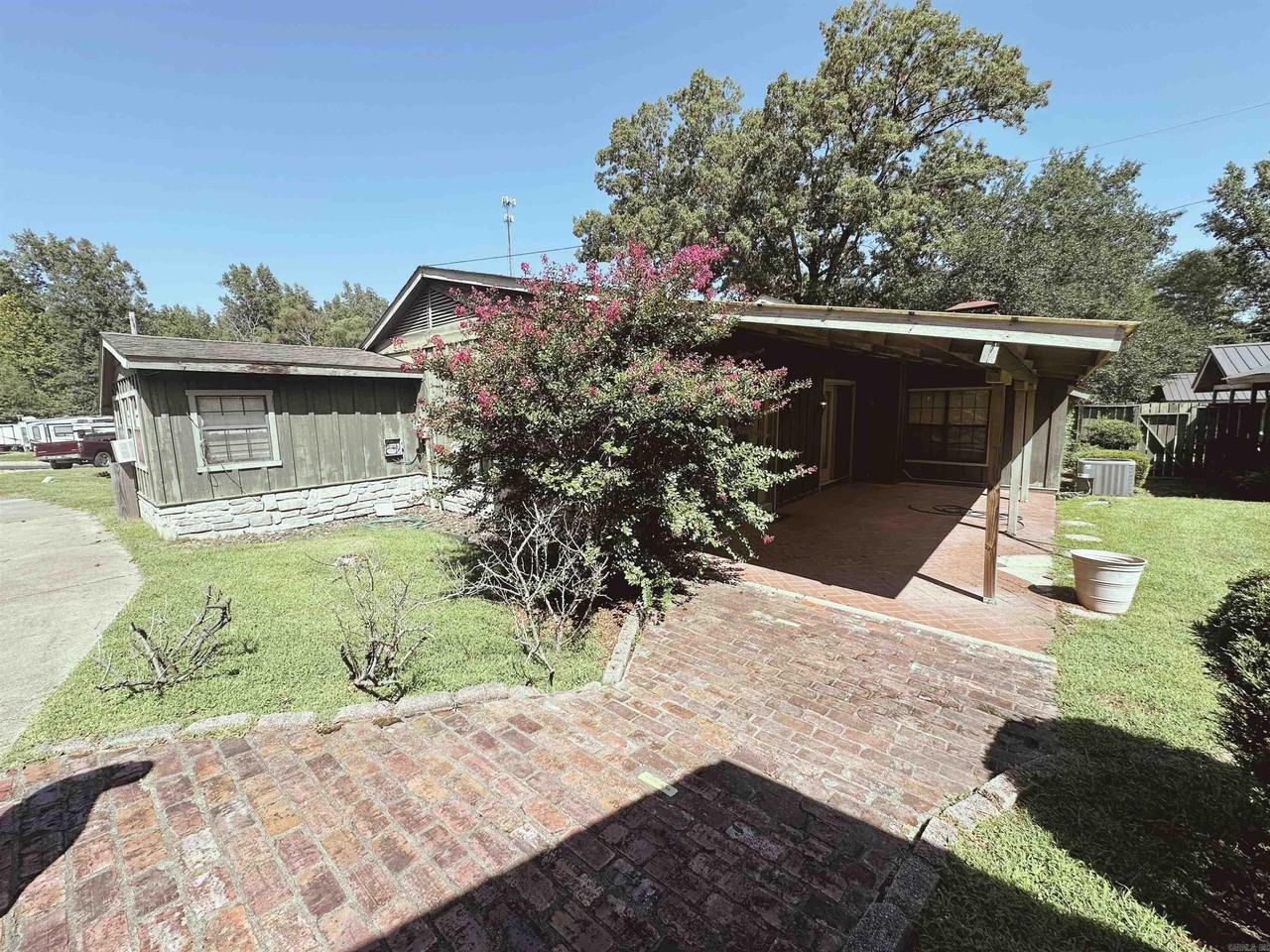 22767 Highway 67 - Photo 2 of 17