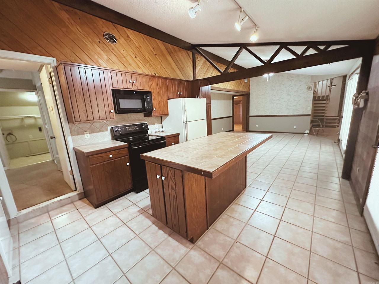 22767 Highway 67 - Photo 6 of 17