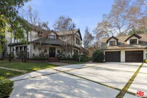 featured image of 11247 Briarcliff Ln