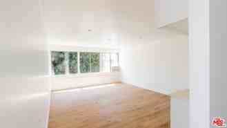 153 W 51st St #B - Photo 1 of 1