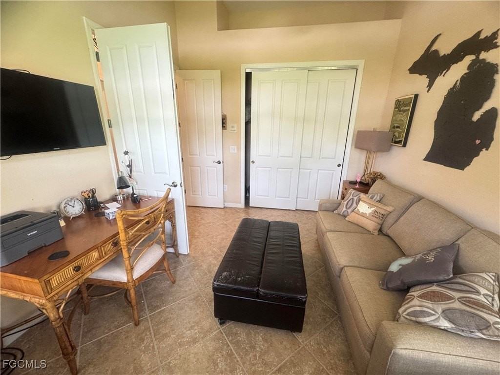 8661 Mercado Ct - Photo 4 of 43