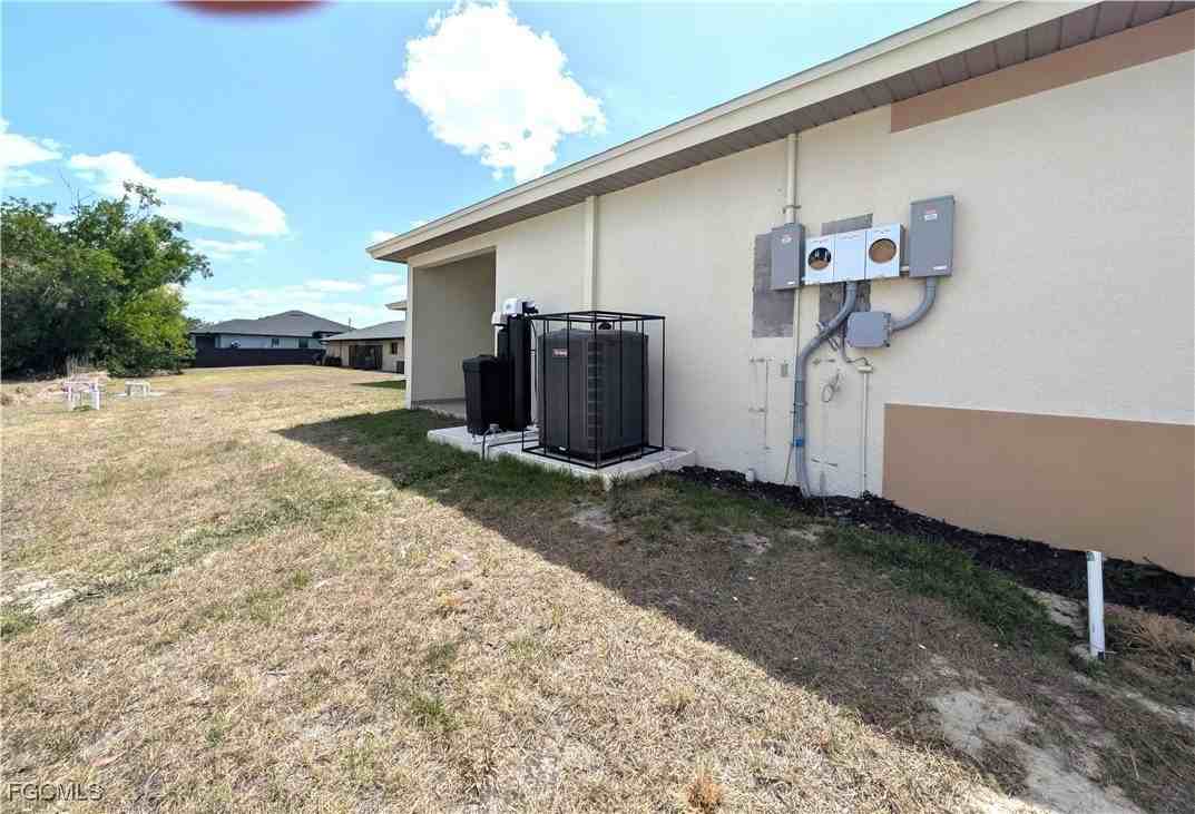 1103 Harold Ave S - Photo 7 of 25