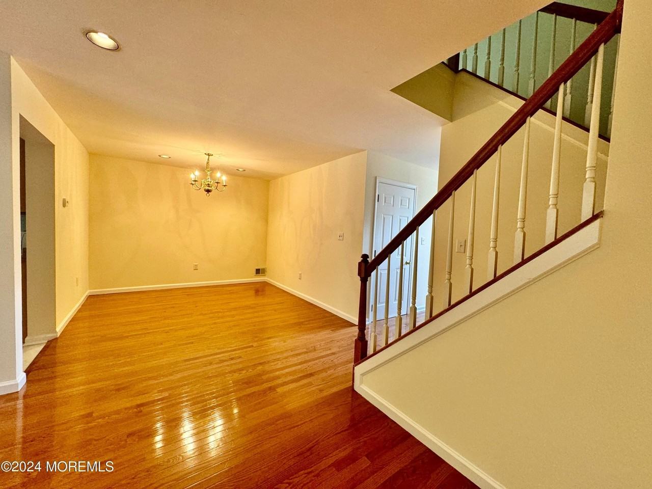 28 Alpine Rd #177 - Photo 5 of 17