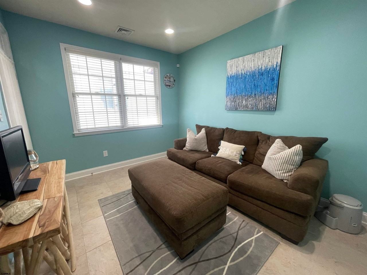 32 S Coolidge Ave - Photo 4 of 38