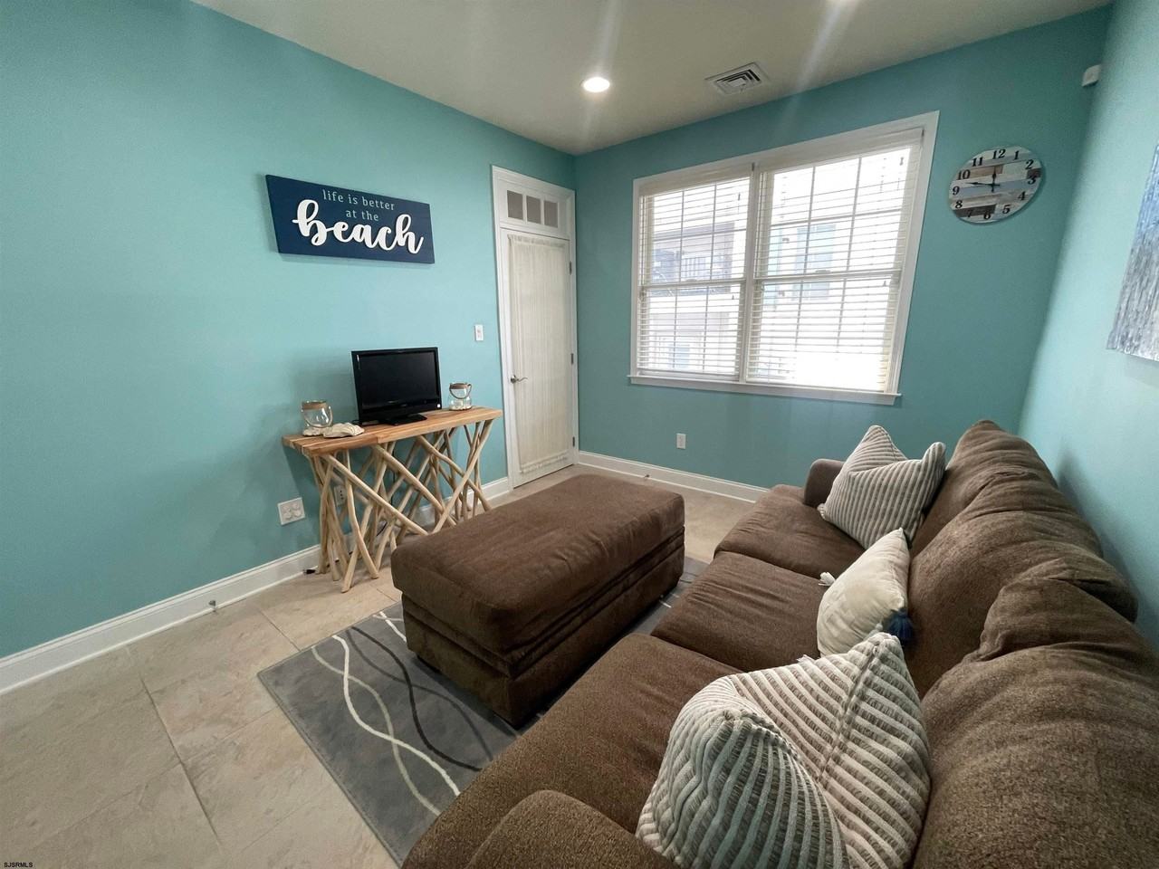 32 S Coolidge Ave - Photo 5 of 38