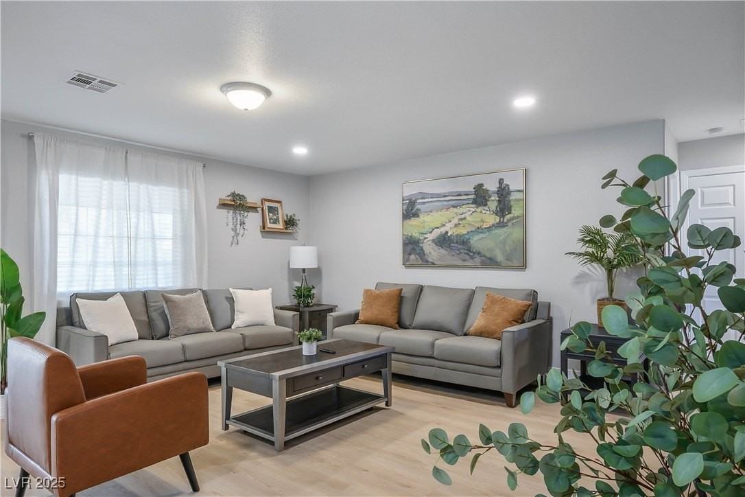 6990 W Richmar Ave - Photo 5 of 40