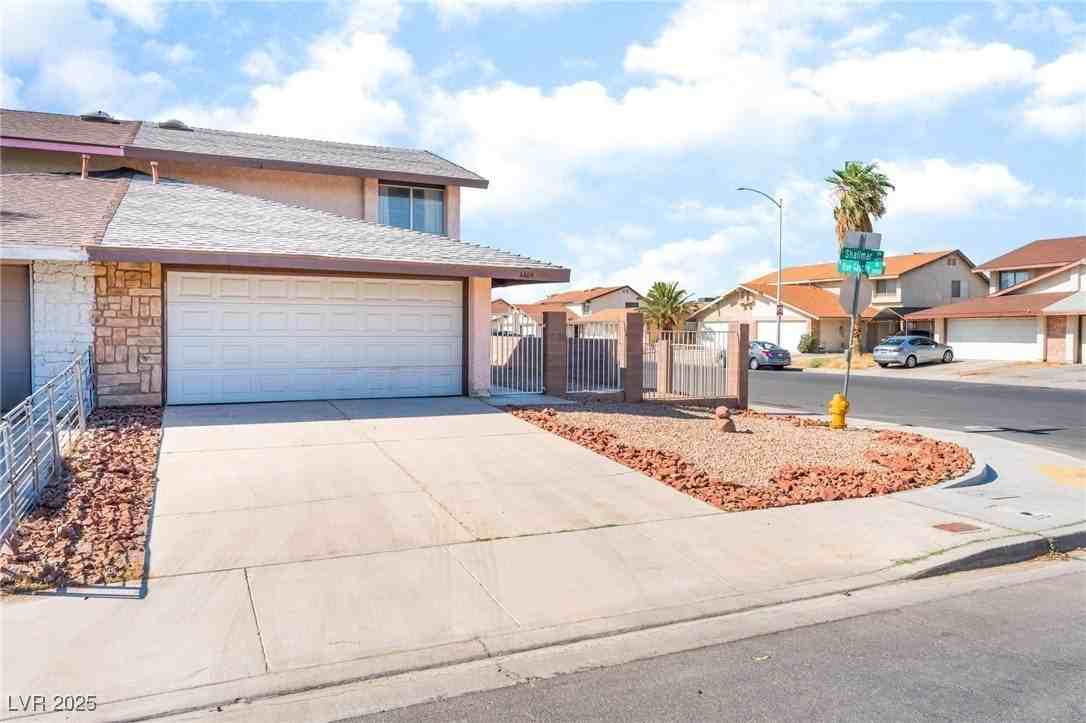 4409 Shalimar Ave - Photo 2 of 30