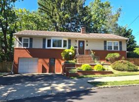 7 Van Ness Ct - Photo 1 of 1