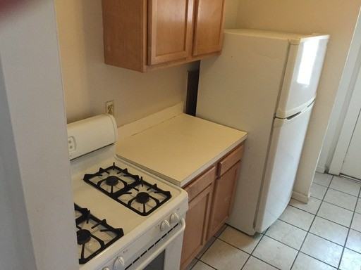 Summit St 1689 MLR - Photo 5 of 32