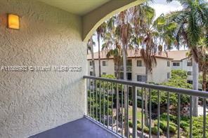 3605 Ne 207th St - Photo 7 of 8