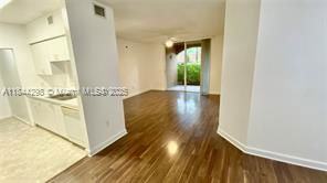 19901 E Country Club Dr - Photo 2 of 8