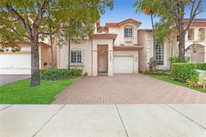 featured image of 11552 Nw 69th Ter