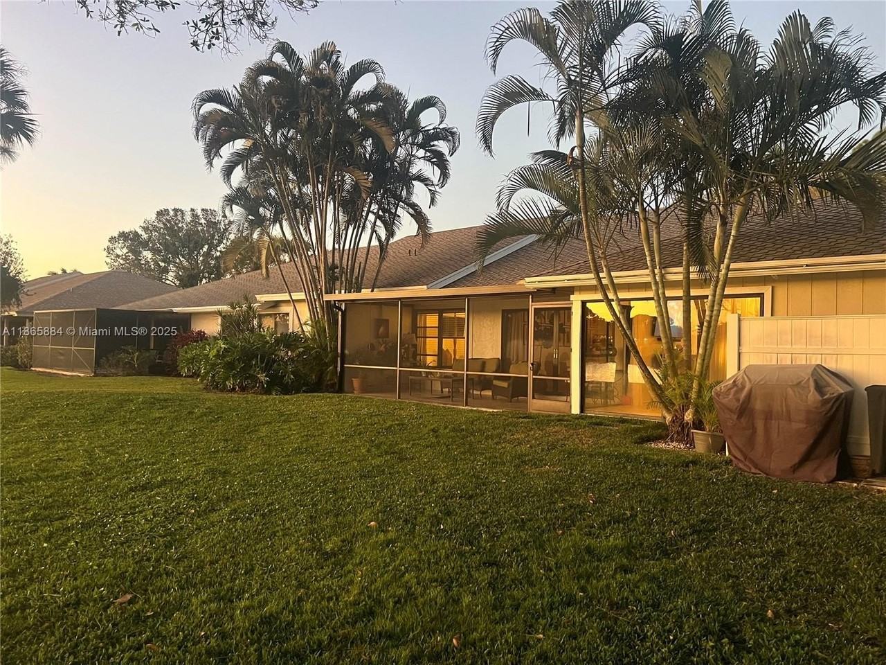 6198 Brandon St #6198 - Photo 3 of 26