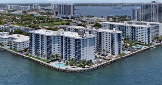 1900 S Treasure Dr #4K - Photo 1 of 1