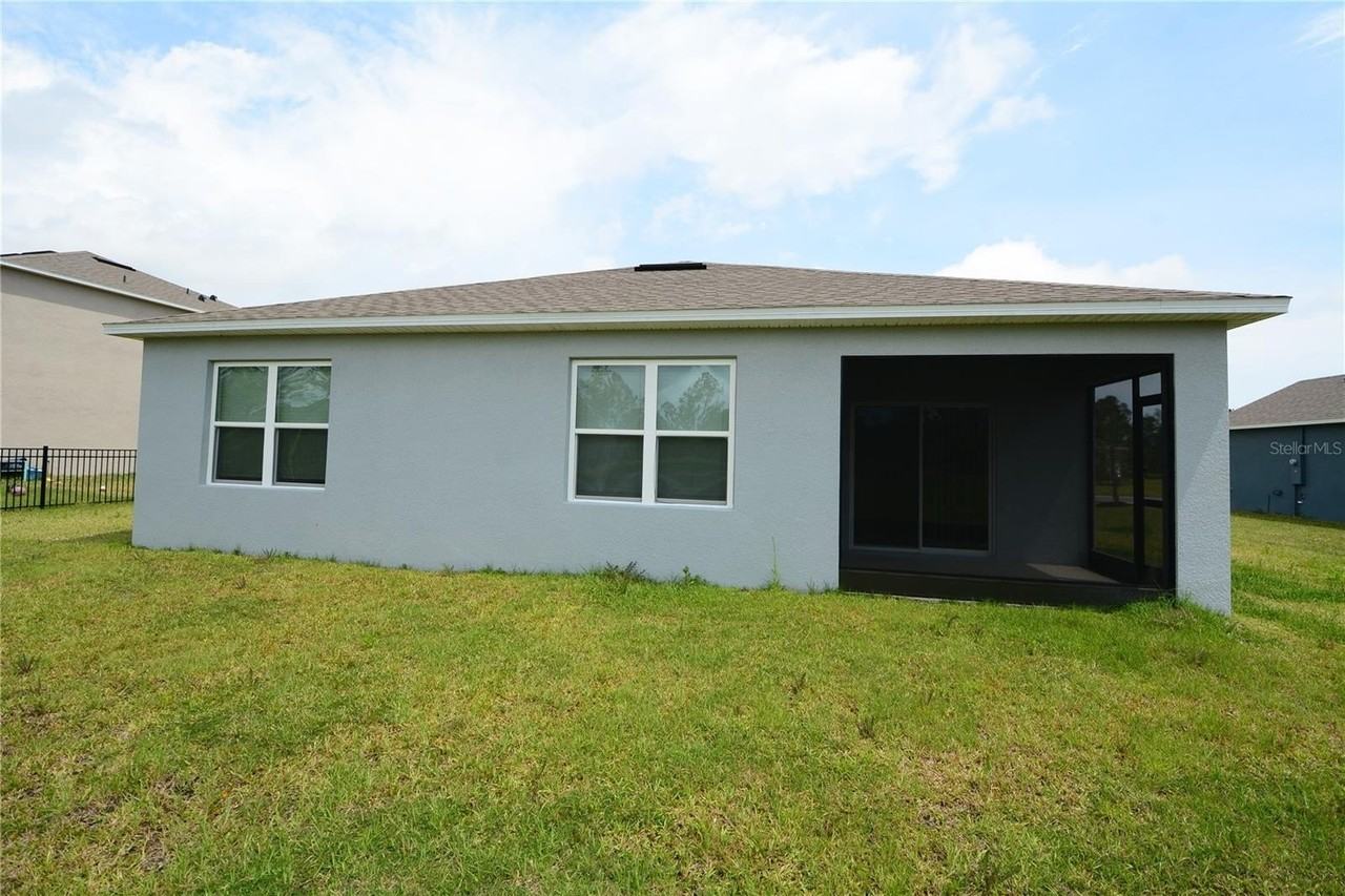 285 Sunset Point Drive - Photo 4 of 35