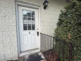 featured image of 687 Jersey Ave #6