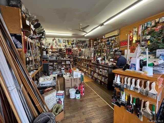 8521 Grand Ave - Photo 3 of 9