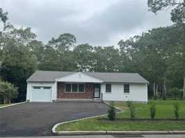 featured image of 60 Eisenhower Dr