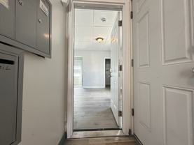 8 Allen St #1R - Photo 1 of 1