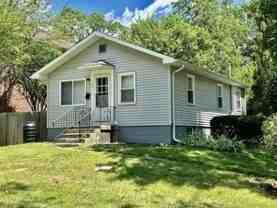 139 S Park St - Photo 1 of 1