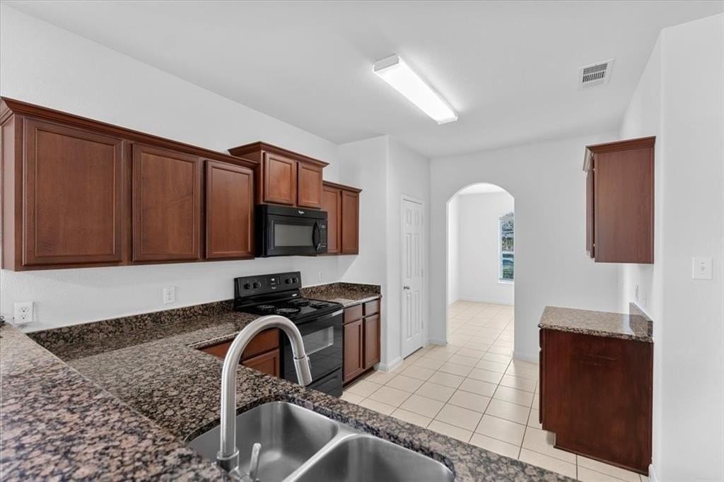 113 Oriole Dr - Photo 7 of 40