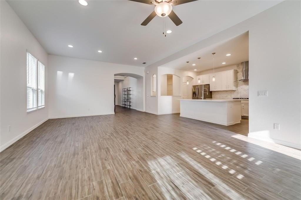 1726 Cherub Cheer Row - Photo 6 of 31