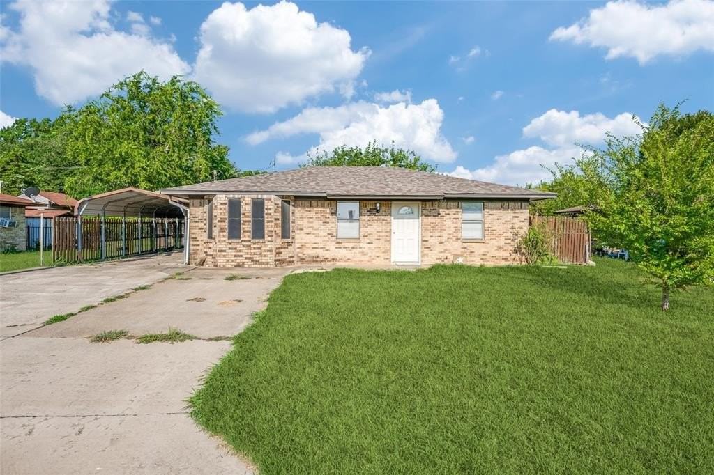 705 North 1st Street - Photo 2 of 14