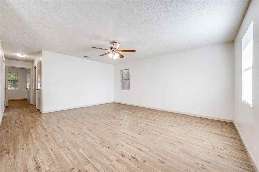 705 North 1st Street - Photo 6 of 14