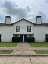 2705 Wimbledon Ct #B - Photo 1 of 1