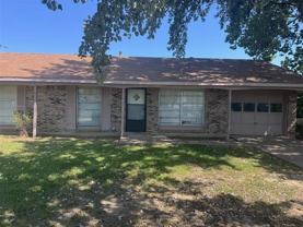 2112 Sunset Dr - Photo 1 of 1
