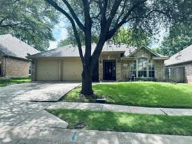 2805 Glen Hollow Dr - Photo 1 of 1