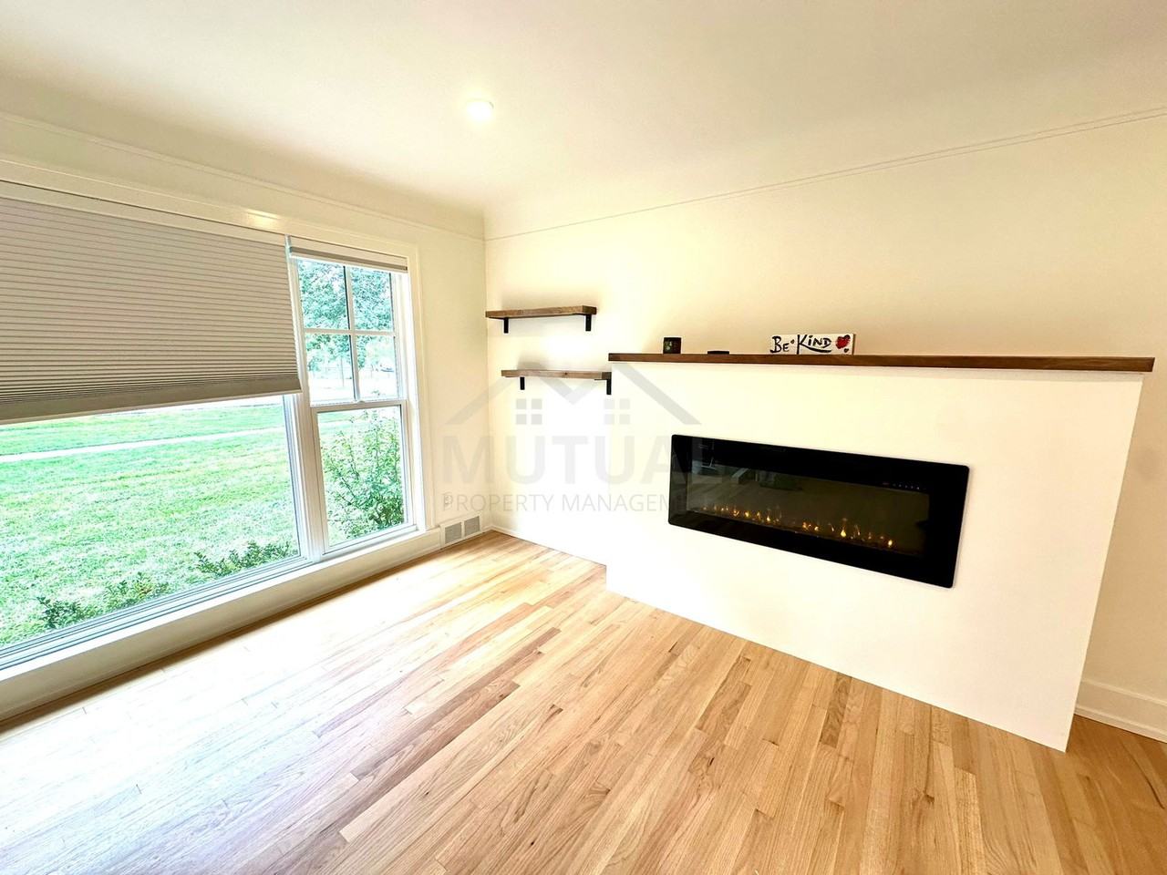 18346 Beverly Rd - Photo 6 of 8