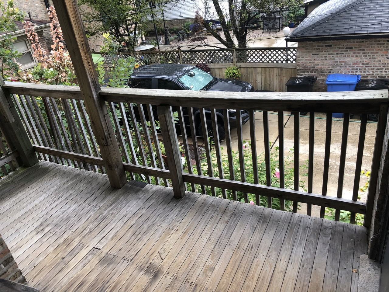 2838 North Francisco Avenue #2B - Photo 3 of 8