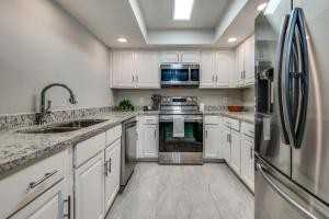 Lanette Ln - Photo 7 of 10