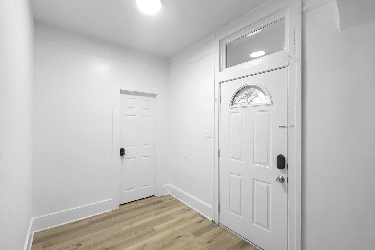 N Ohio Ave - Photo 6 of 10