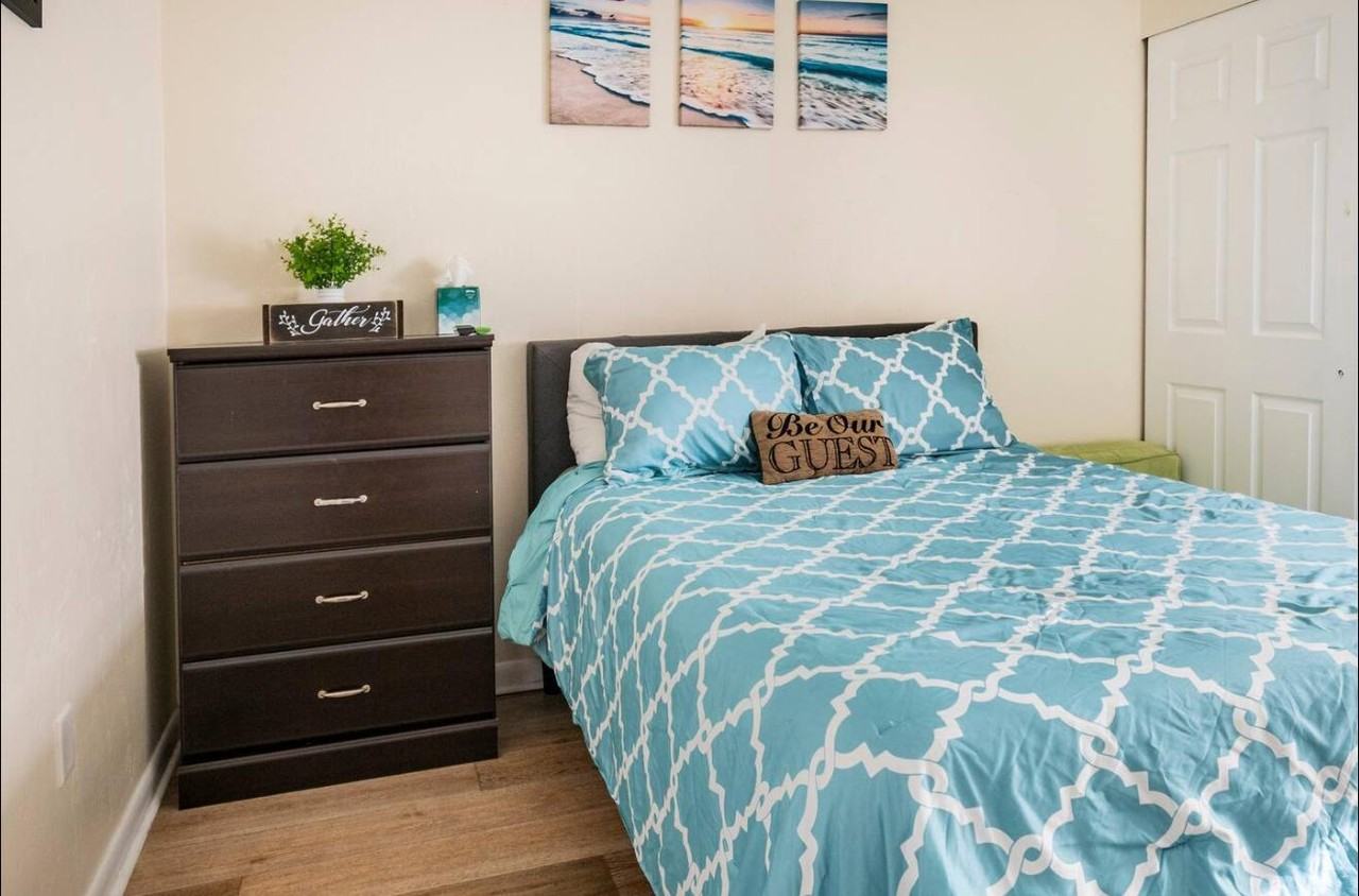 Xavier Ave N - Photo 5 of 8